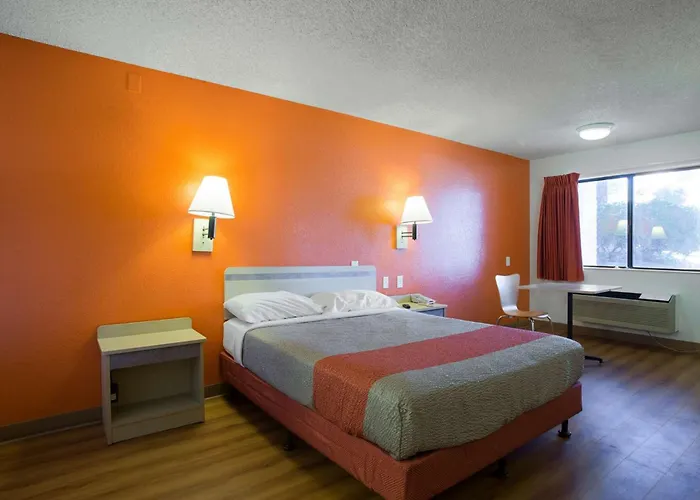 Hotel 6-kingman, Az - Route 66 West Kingman
