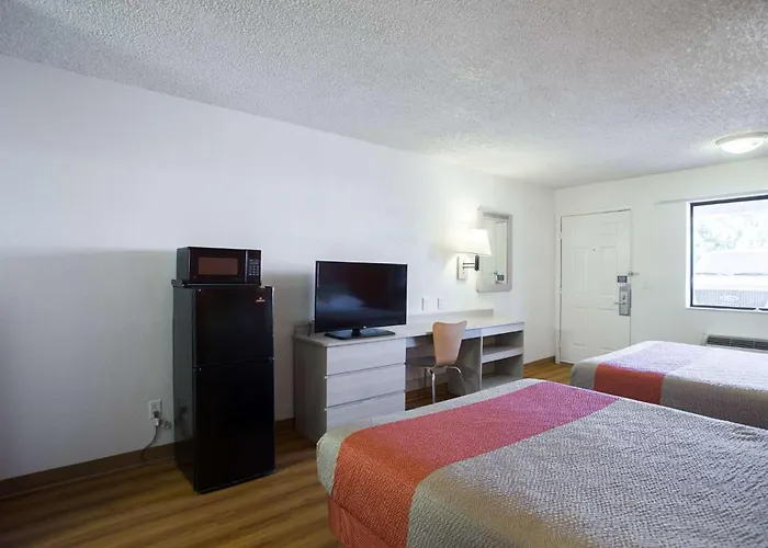 Hotel 6-kingman, Az - Route 66 West