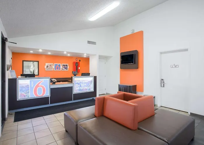 Hotel 6-kingman, Az - Route 66 West 3*