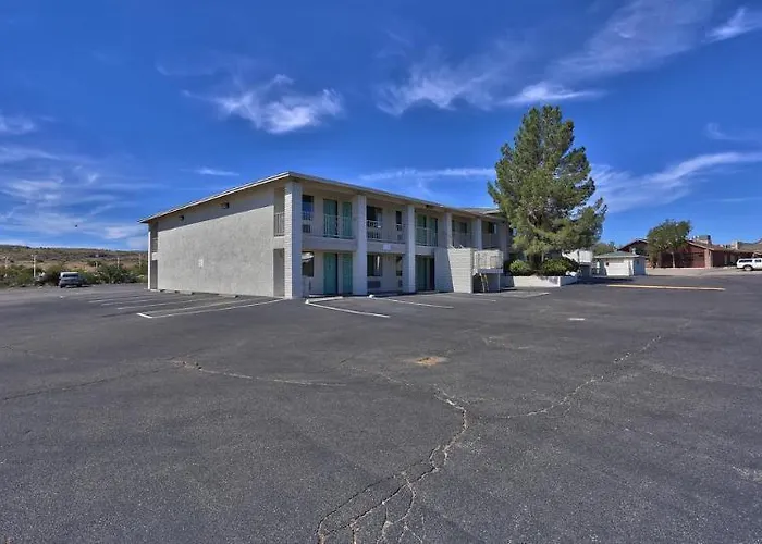 6-kingman, Az - Route 66 West 3*