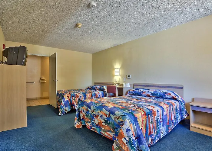 6-kingman, Az - Route 66 West 3* Kingman